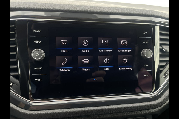 Volkswagen T-Roc 1.5 TSI Sport LED | Trekhaak | Carplay | Camera | Virtual Cockpit | PDC