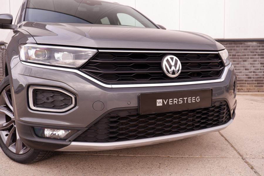 Volkswagen T-Roc 1.5 TSI Sport LED | Trekhaak | Carplay | Camera | Virtual Cockpit | PDC