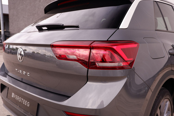 Volkswagen T-Roc 1.5 TSI Sport LED | Trekhaak | Carplay | Camera | Virtual Cockpit | PDC