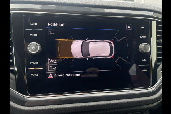 Volkswagen T-Roc 1.5 TSI Sport LED | Trekhaak | Carplay | Camera | Virtual Cockpit | PDC