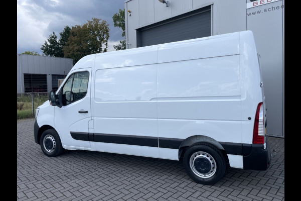 Renault Master T35 2.3dCi 136PK L2H2 Airco | Navigatie