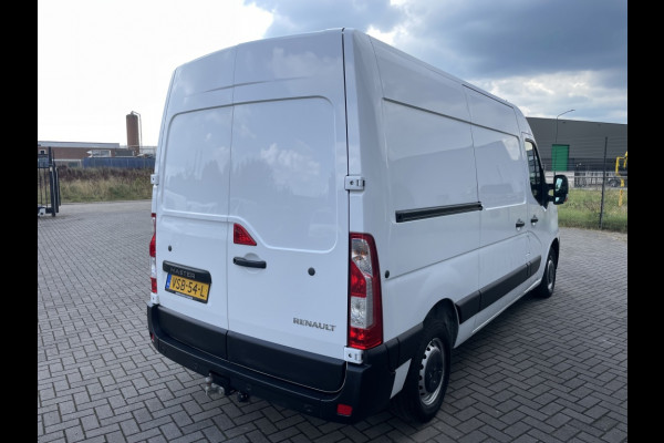 Renault Master T35 2.3dCi 136PK L2H2 Airco | Navigatie