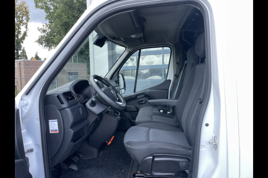 Renault Master T35 2.3dCi 136PK L2H2 Airco | Navigatie