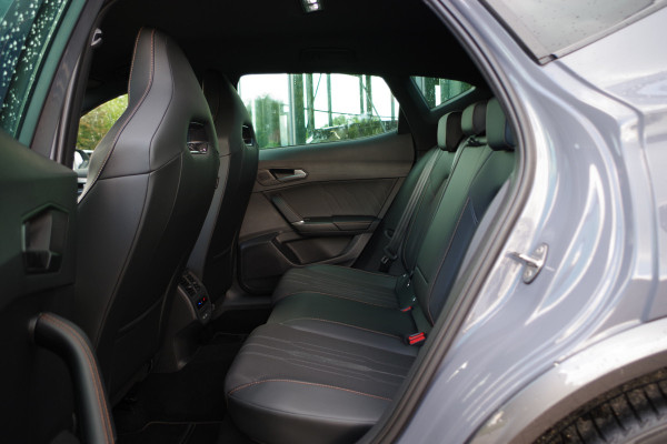 CUPRA Formentor 1.4 e-Hybrid VZ Copper Edition 245 PK PHEV, Adap. Cruise Control, Winterpakket, Carplay,