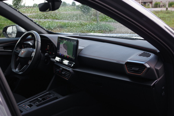CUPRA Formentor 1.4 e-Hybrid VZ Copper Edition 245 PK PHEV, Adap. Cruise Control, Winterpakket, Carplay,