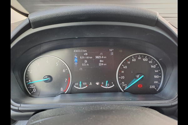 Ford EcoSport 1.0 EcoBoost ST-Line | Airco | Trekhaak | Stoel- en stuurverwarming | Xenon | App-connect |