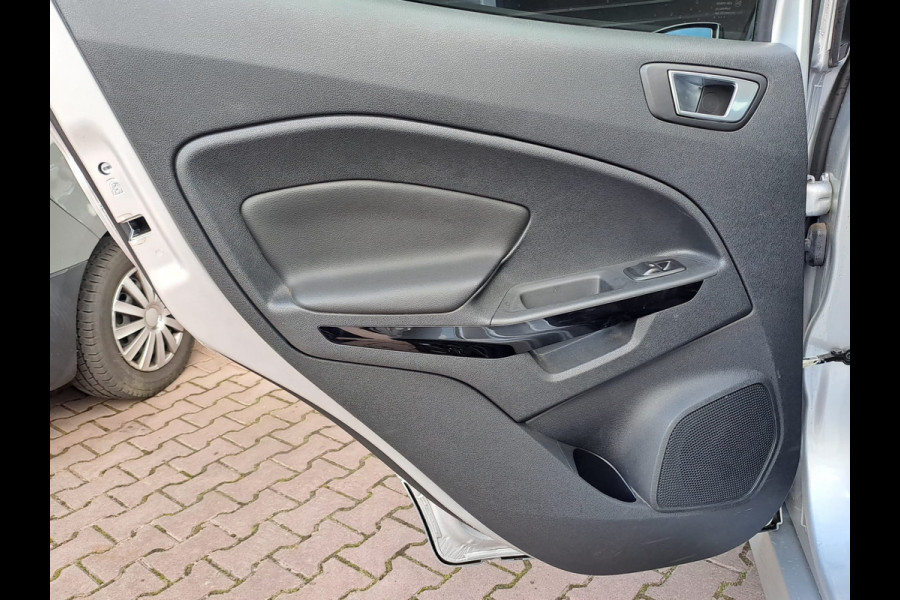 Ford EcoSport 1.0 EcoBoost ST-Line | Airco | Trekhaak | Stoel- en stuurverwarming | Xenon | App-connect |