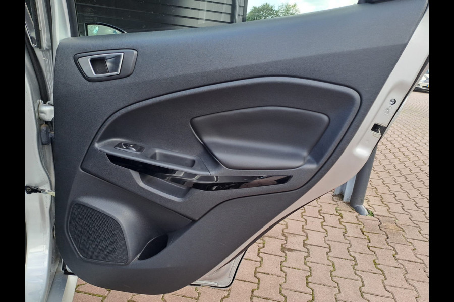 Ford EcoSport 1.0 EcoBoost ST-Line | Airco | Trekhaak | Stoel- en stuurverwarming | Xenon | App-connect |