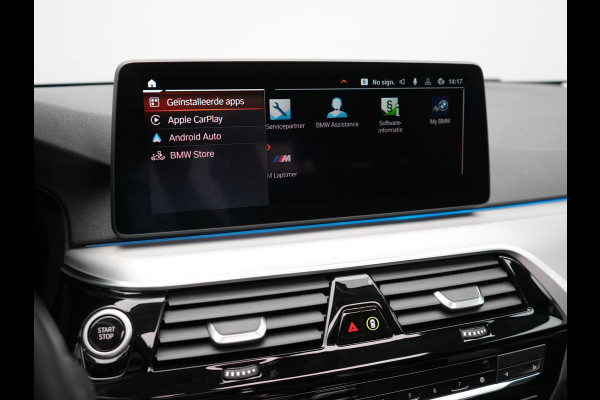 BMW 5 Serie Touring 530e Executive Plug In Hybrid 293pk Dealer O.H PHEV | Panodak | Harman Kardon | Camera | Lederen Bekleding | Navi Pro | Apple Carplay | M Sportstuur | 18"L.M | Sfeerverlichting |