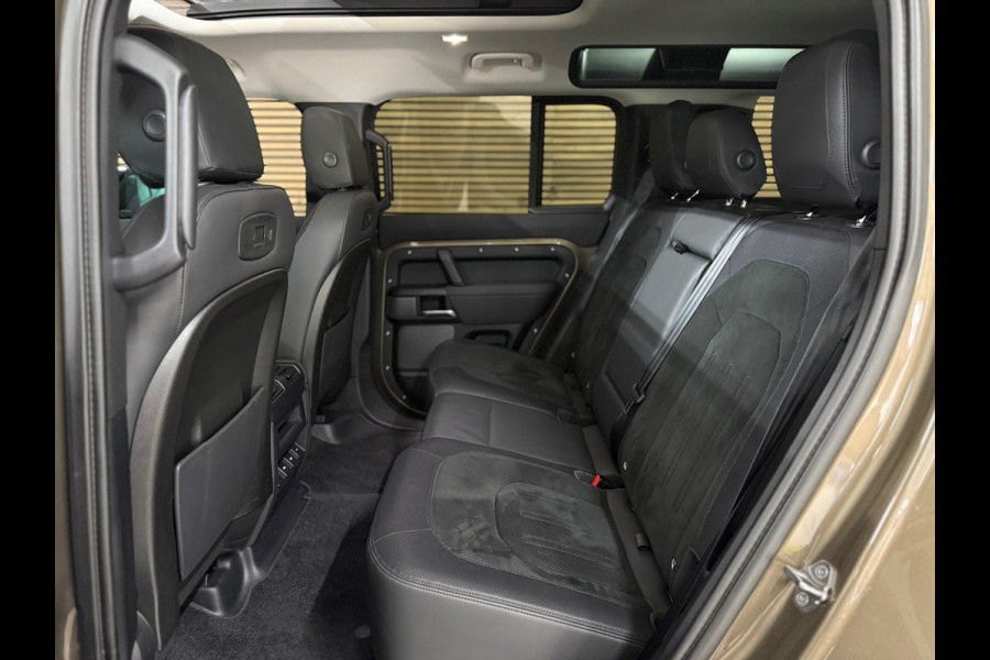 Land Rover Defender 110 2.0 D200 110 | Pano | PPF | Meridian | Trekhaak | Carplay