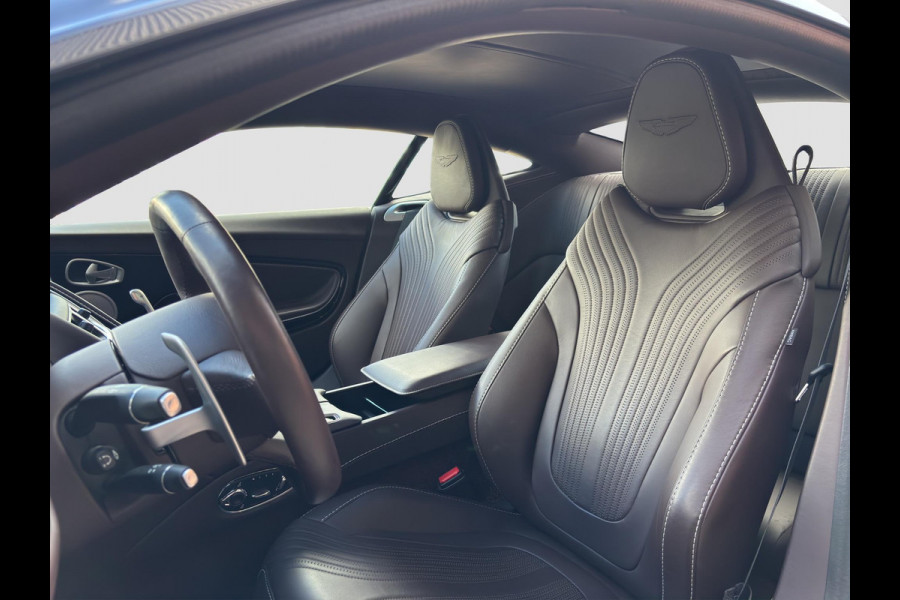 Aston Martin DB11 4.0 V8