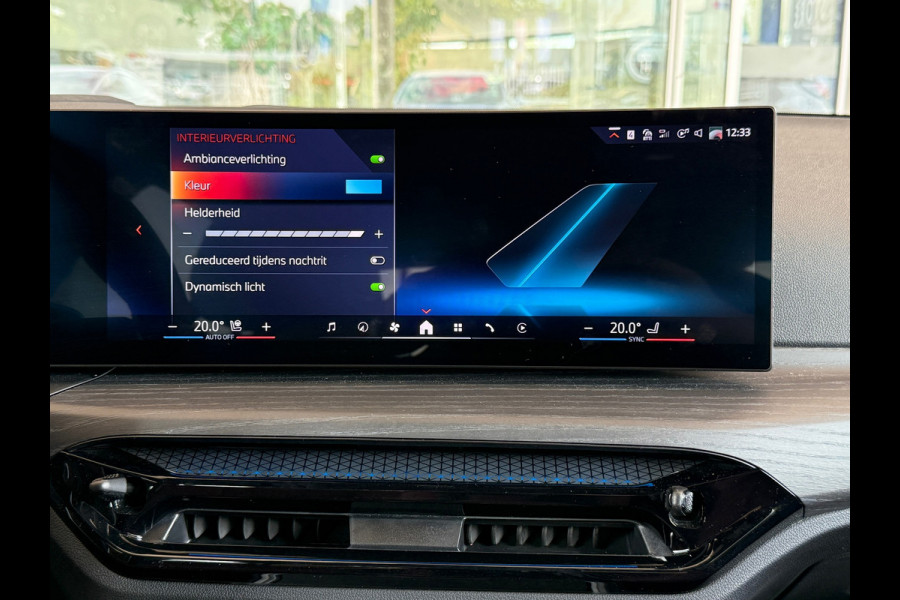 BMW 3-serie 320i M-Sport Laser|Adap Cruise|HuD|Leder|Fabrieksgarantie