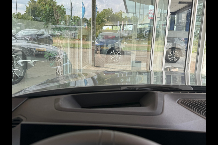 BMW 3-serie 320i M-Sport Laser|Adap Cruise|HuD|Leder|Fabrieksgarantie
