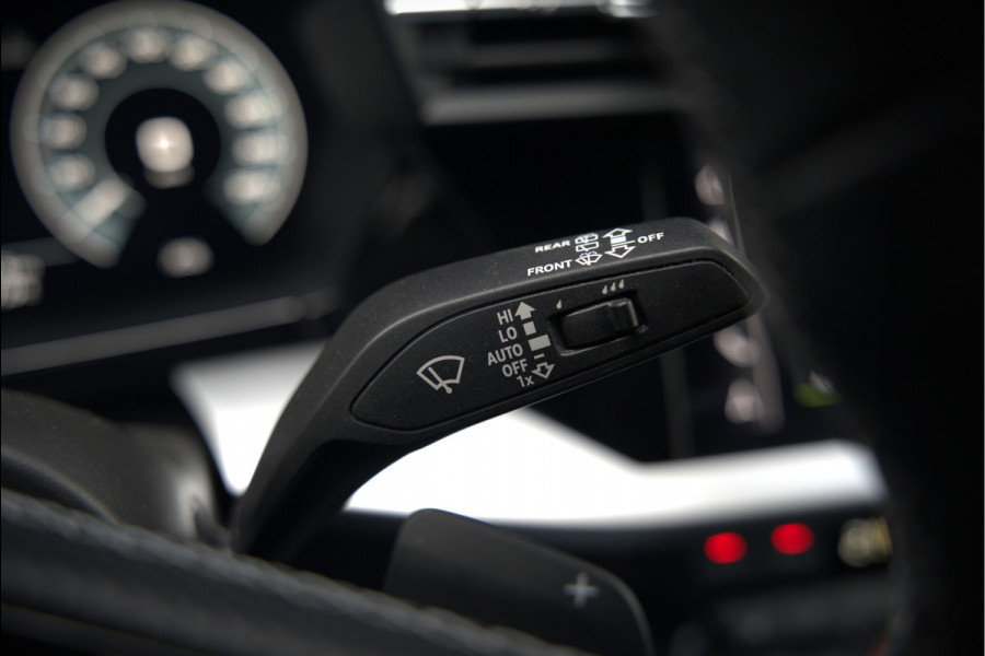 Audi A3 Sportback 45 TFSI e S edition Competition | S-Line | RS Seats | Stoelverwarming | Camera | Navigatie | Cruise Control | LED | Keyless | Virtual Cockpit | Apple Carplay | Parkeersensoren |