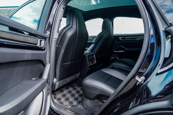 Porsche Cayenne Coupé 4.0 Turbo S E-Hybrid | Origineel NL | Dealer onderhouden | Keramisch | Achterasbesturing | Burmester | ACC