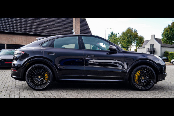 Porsche Cayenne Coupé 4.0 Turbo S E-Hybrid | Origineel NL | Dealer onderhouden | Keramisch | Achterasbesturing | Burmester | ACC