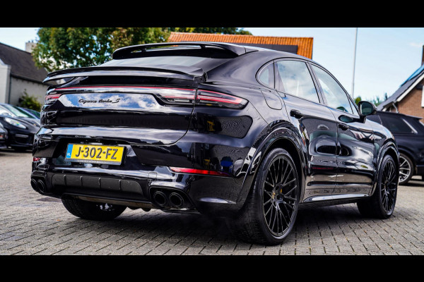 Porsche Cayenne Coupé 4.0 Turbo S E-Hybrid | Origineel NL | Dealer onderhouden | Keramisch | Achterasbesturing | Burmester | ACC