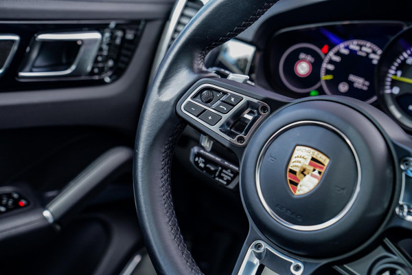 Porsche Cayenne Coupé 4.0 Turbo S E-Hybrid | Origineel NL | Dealer onderhouden | Keramisch | Achterasbesturing | Burmester | ACC
