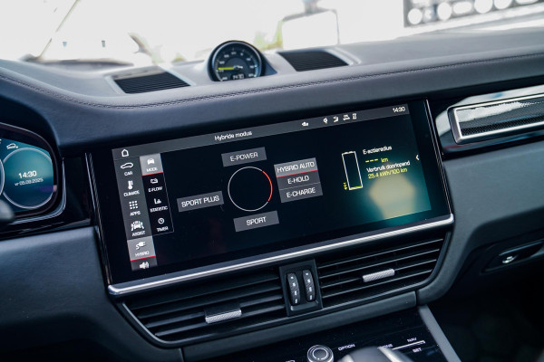 Porsche Cayenne Coupé 4.0 Turbo S E-Hybrid | Origineel NL | Dealer onderhouden | Keramisch | Achterasbesturing | Burmester | ACC