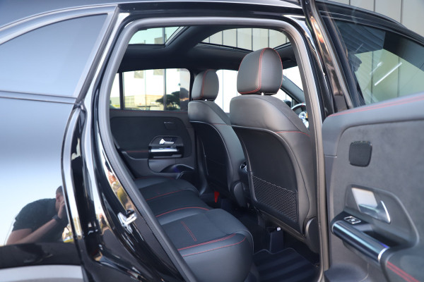 Mercedes-Benz GLA AMG 35 4MATIC Aut8 | 306PK | Pano | Adaptief-onderstel | Sfeerverlichting | Memory | Multibeam | Carbon | Standkachel | Stoelver