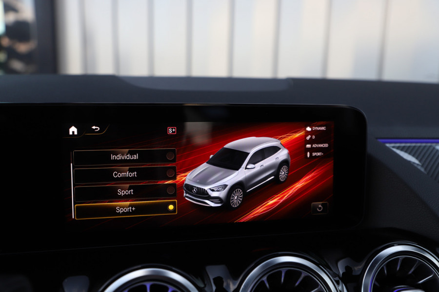 Mercedes-Benz GLA AMG 35 4MATIC Aut8 | 306PK | Pano | Adaptief-onderstel | Sfeerverlichting | Memory | Multibeam | Carbon | Standkachel | Stoelver