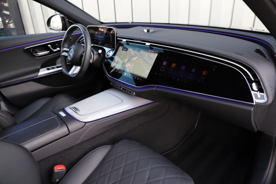 Mercedes-Benz E-Klasse 400e AMG 4-Matic | 381PK | Luchtvering | Achterasbesturing | Massage | Burmester 4D | Keyles-go | Head-up | Sfeerverlichting | H