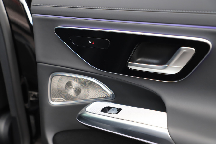 Mercedes-Benz E-Klasse Estate AMG 53 Hybrid 4-MATIC+ | 612PK | Luchtvering | Achterasbesturing | Head-up | Carbon | Burmester 4D | Keyles-go | Sfeerver