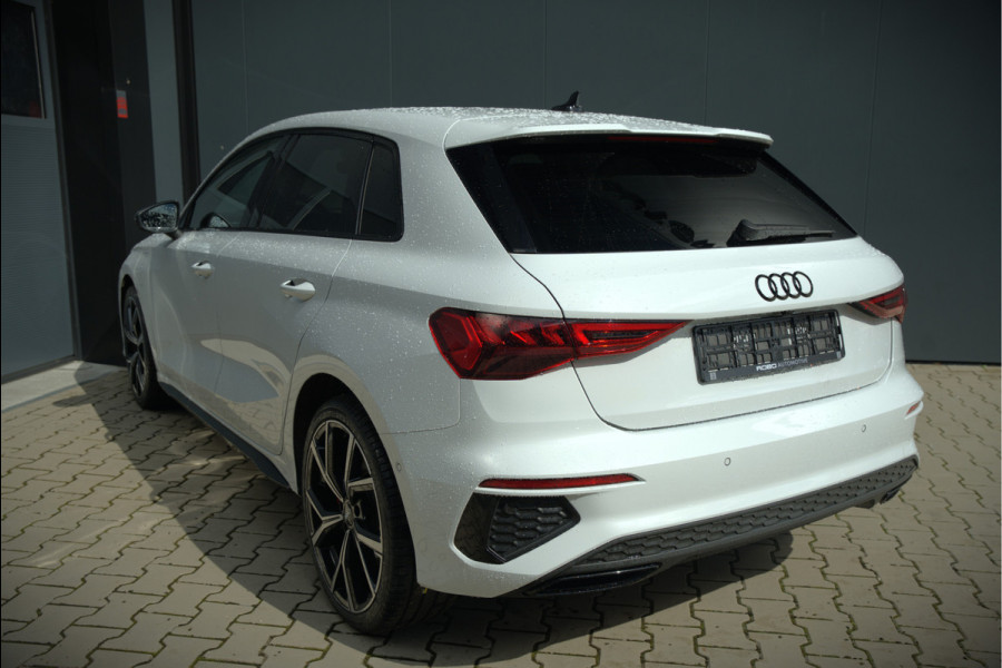 Audi A3 Sportback 45 TFSI e S edition Competition | S-Line | RS Seats | Stoelverwarming | Camera | Navigatie | Cruise Control | LED | Keyless | Virtual Cockpit | Apple Carplay | Parkeersensoren |