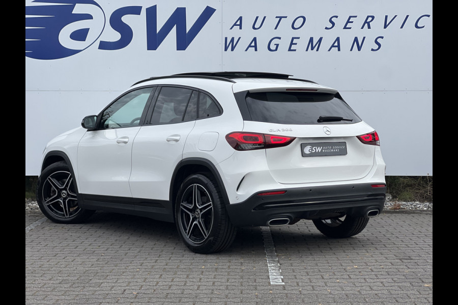Mercedes-Benz GLA 200 AMG Line | Trekhaak | Pano | Burmester | Night Pakket