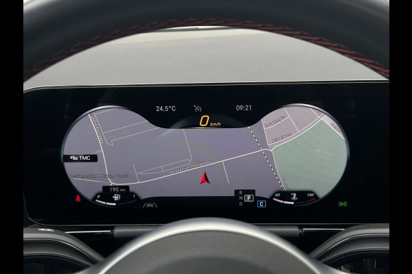 Mercedes-Benz GLA 200 AMG Line | Trekhaak | Pano | Burmester | Night Pakket