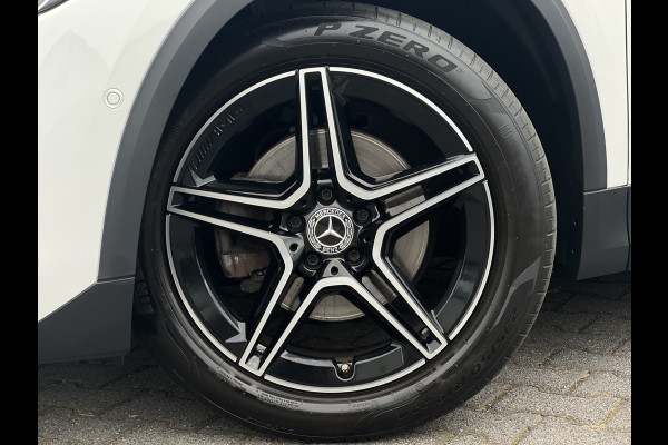 Mercedes-Benz GLA 200 AMG Line | Trekhaak | Pano | Burmester | Night Pakket