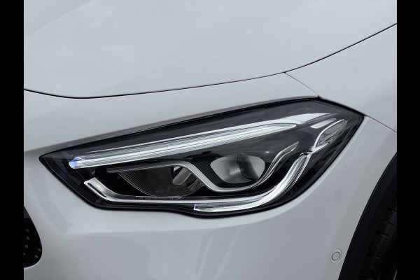 Mercedes-Benz GLA 200 AMG Line | Trekhaak | Pano | Burmester | Night Pakket