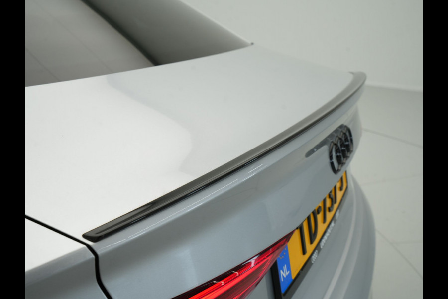 Audi A3 Limousine 1.5 TFSI CoD 150pk S-Tronic Sport S-Line Edition Navigatie Hill hold Led Pdc Clima 185