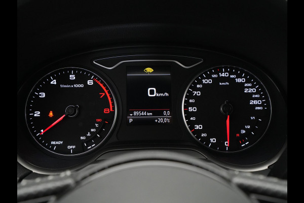 Audi A3 Limousine 1.5 TFSI CoD 150pk S-Tronic Sport S-Line Edition Navigatie Hill hold Led Pdc Clima 185
