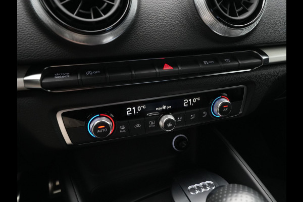 Audi A3 Limousine 1.5 TFSI CoD 150pk S-Tronic Sport S-Line Edition Navigatie Hill hold Led Pdc Clima 185