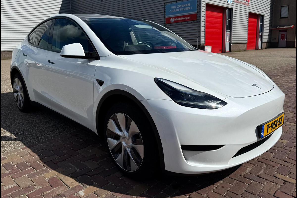 Tesla Model Y RWD 58 kWh