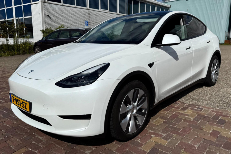 Tesla Model Y RWD 58 kWh