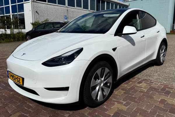Tesla Model Y RWD 58 kWh