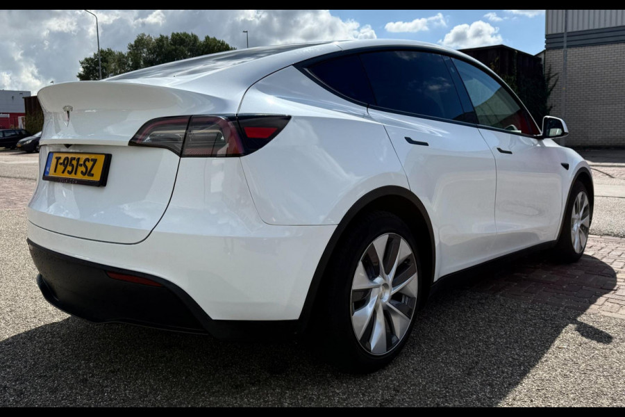 Tesla Model Y RWD 58 kWh