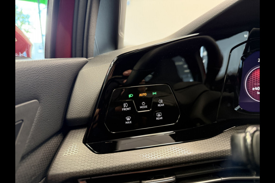 Volkswagen Golf 2.0 TSI GTI Parkeerassistent Keyless Go/Start HUD