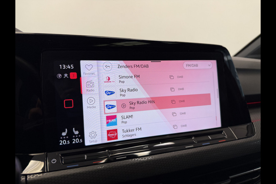 Volkswagen Golf 2.0 TSI GTI Parkeerassistent Keyless Go/Start HUD