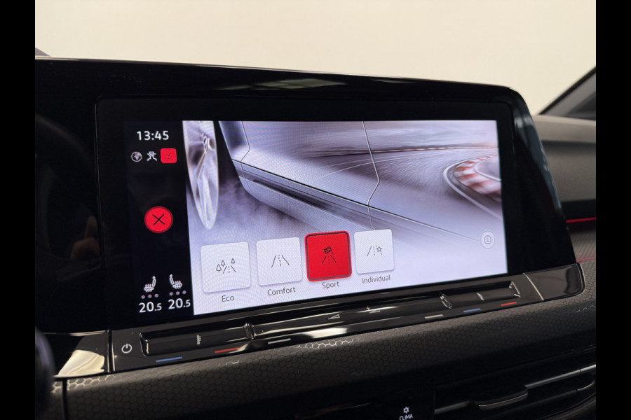 Volkswagen Golf 2.0 TSI GTI Parkeerassistent Keyless Go/Start HUD
