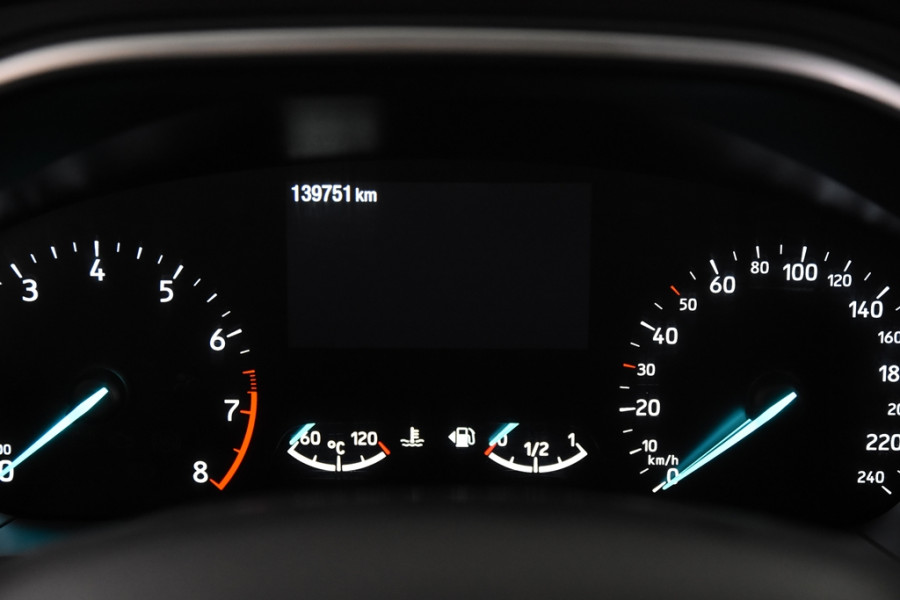 Ford FOCUS Wagon 1.0 EcoBoost Trend *1ste Eigenaar*Navigatie*Trekhaak*