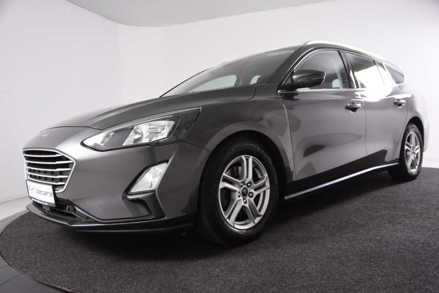 Ford FOCUS Wagon 1.0 EcoBoost Trend *1ste Eigenaar*Navigatie*Trekhaak*