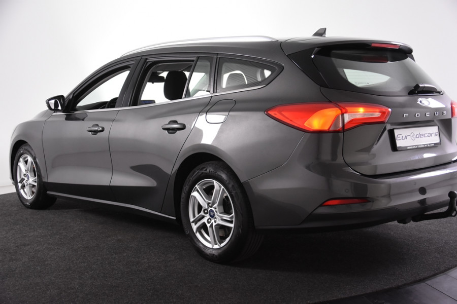 Ford FOCUS Wagon 1.0 EcoBoost Trend *1ste Eigenaar*Navigatie*Trekhaak*