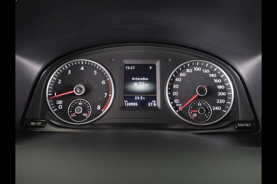 Volkswagen Caddy Maxi 1.4 TSI Trendline 125 pk Automaat (DSG) | Navigatie | Trekhaak | Parkeersensoren (Park assist) | Achteruitrijcamera | Stoelverwarming | Autom. airco |
