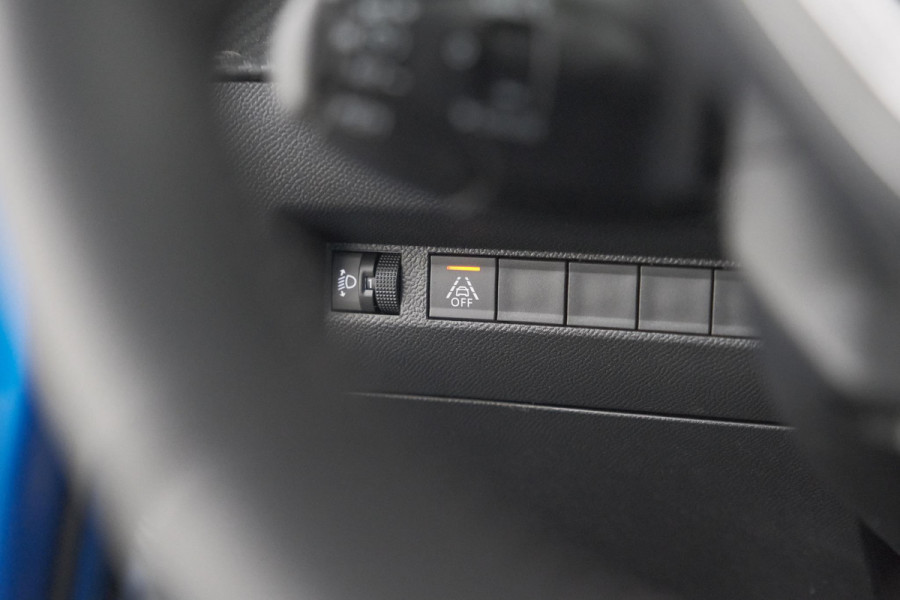 Peugeot e-208 EV Active 50 kWh | Navigatie | Apple Carplay | Climate Control