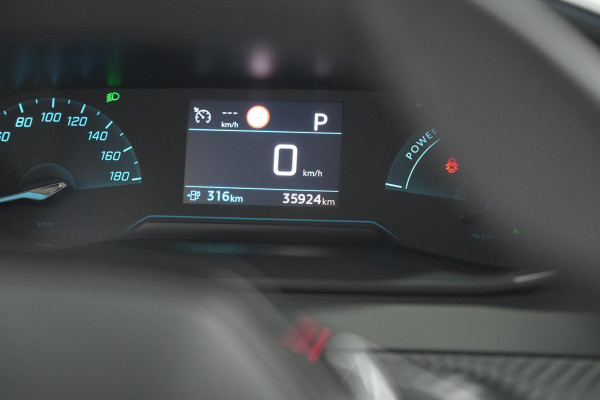 Peugeot e-208 EV Active 50 kWh | Navigatie | Apple Carplay | Climate Control