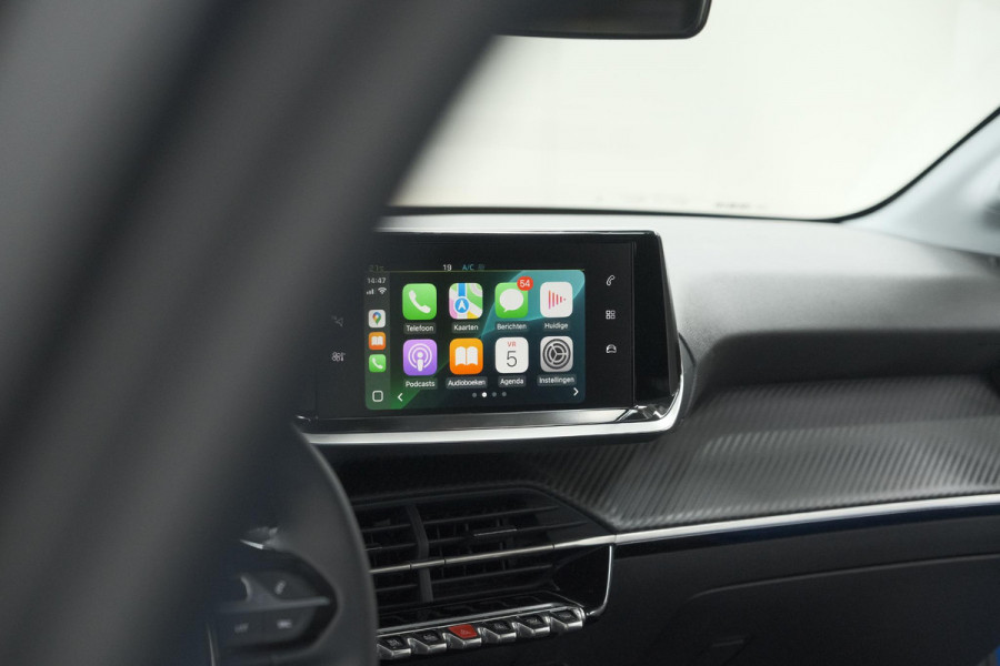 Peugeot e-208 EV Active 50 kWh | Navigatie | Apple Carplay | Climate Control