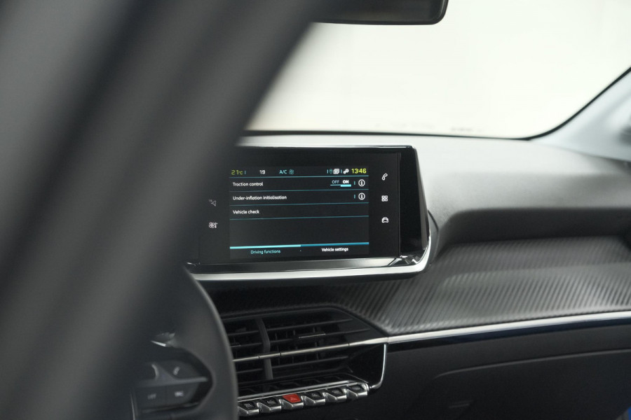 Peugeot e-208 EV Active 50 kWh | Navigatie | Apple Carplay | Climate Control